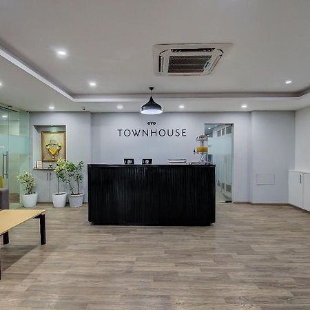 Hotel Unicontinental Mumbai Exterior photo